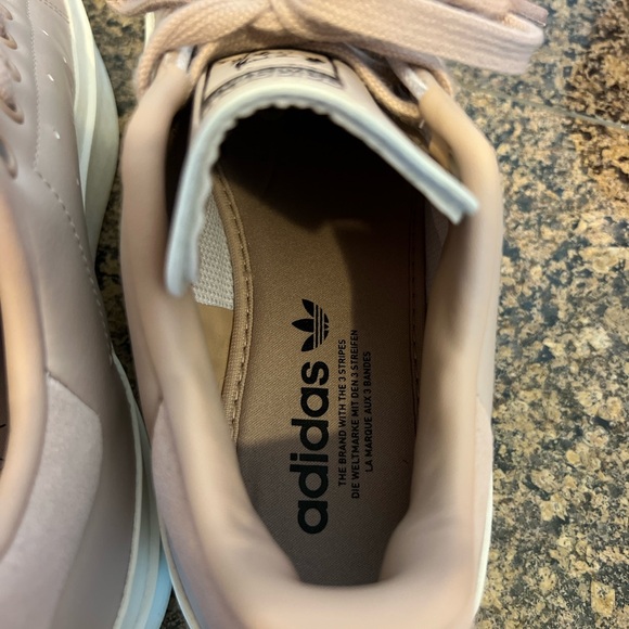 Adidas Stan Smith - Bonega Platform Sneaker - Size 8 - Picture 3 of 6